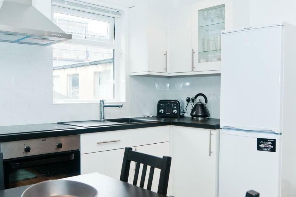 1Bd Apartment In Dalston لندن المظهر الخارجي الصورة